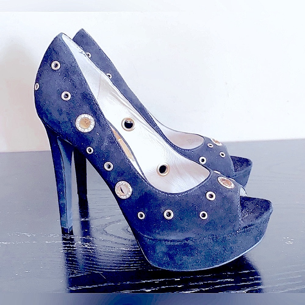 Michael Kors “Delilah” Peep Toe Suede Stilettos (Size 8)…
